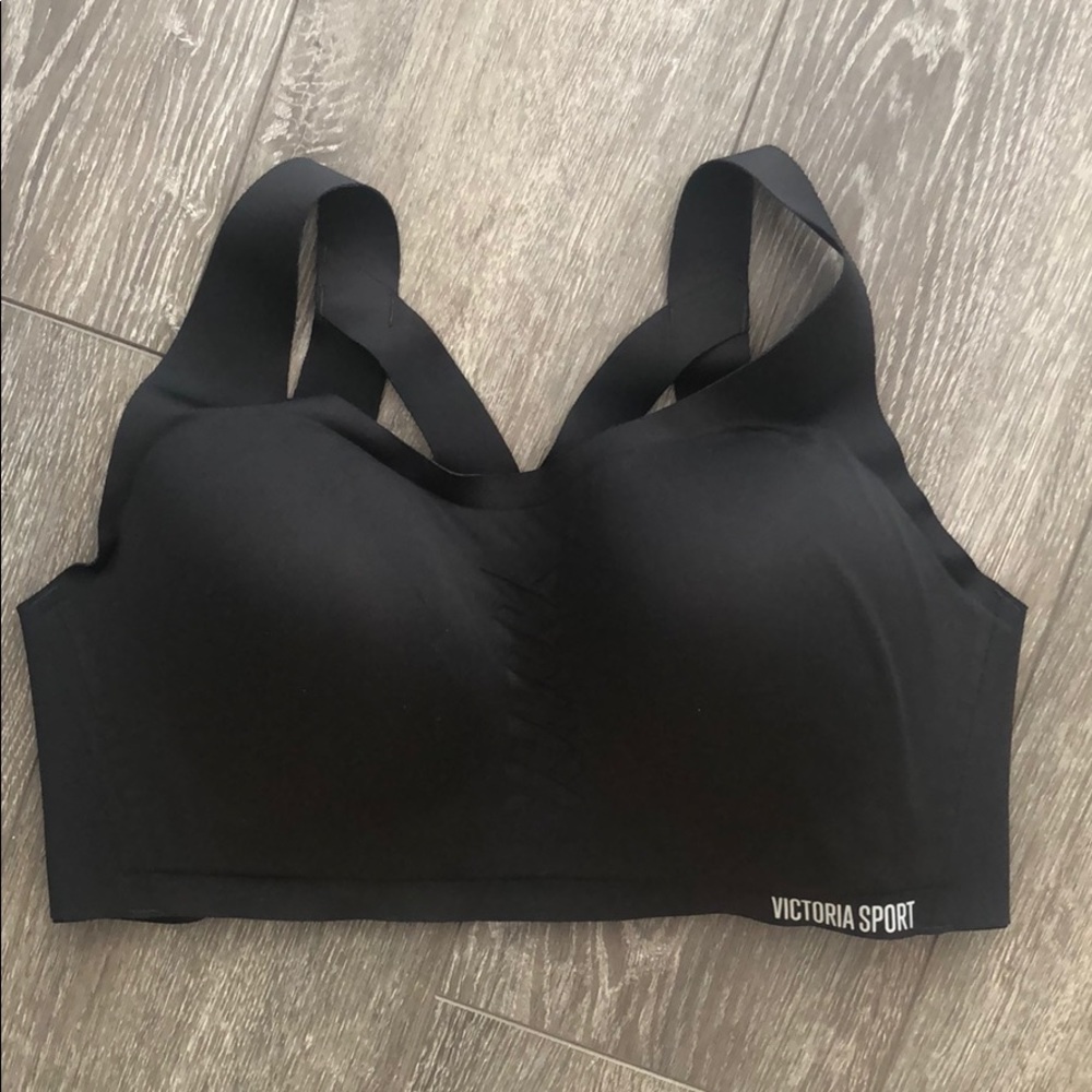 Victoria Sport Angel Max black sports bra 36DD